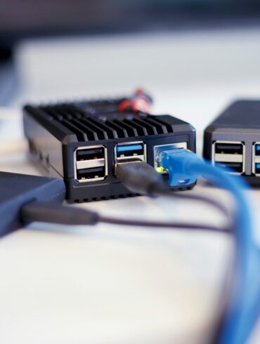 Naviguez Serein : Votre Bouclier Anti-Arnaques sur Internet