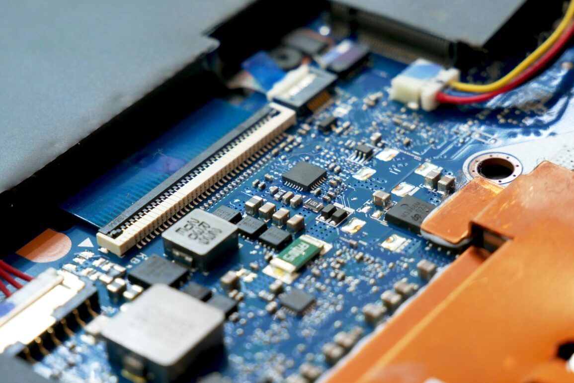 Votre PC vous ralentit ? Redonnez-lui un coup de fouet et retrouvez une fluidité optimale !