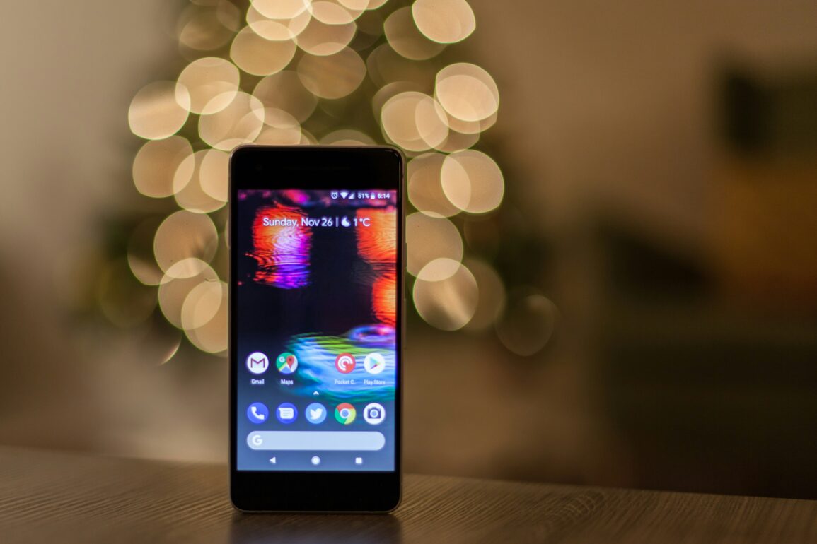 Maîtriser Votre Smartphone : Le Guide Complet pour Tous