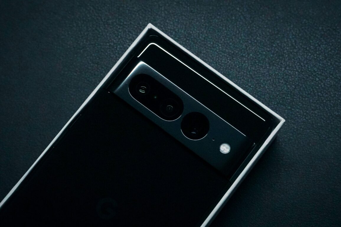 Donnez un coup de jeune à votre smartphone : le guide complet pour mettre à jour Android