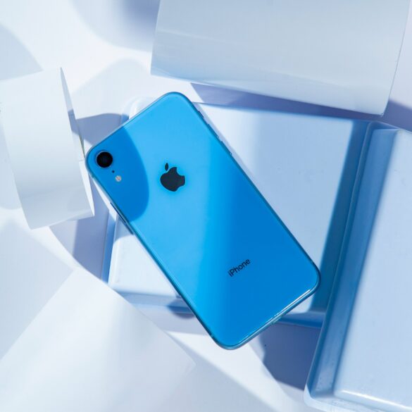 Rendez votre iPhone étincelant : Le guide complet pour le nettoyer