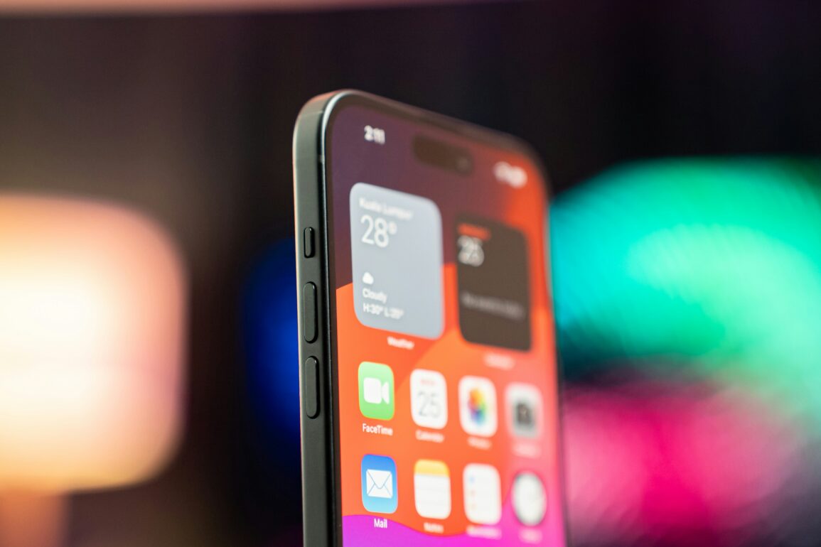 Premier pas avec votre nouvel iPhone : Guide complet de configuration pour tous