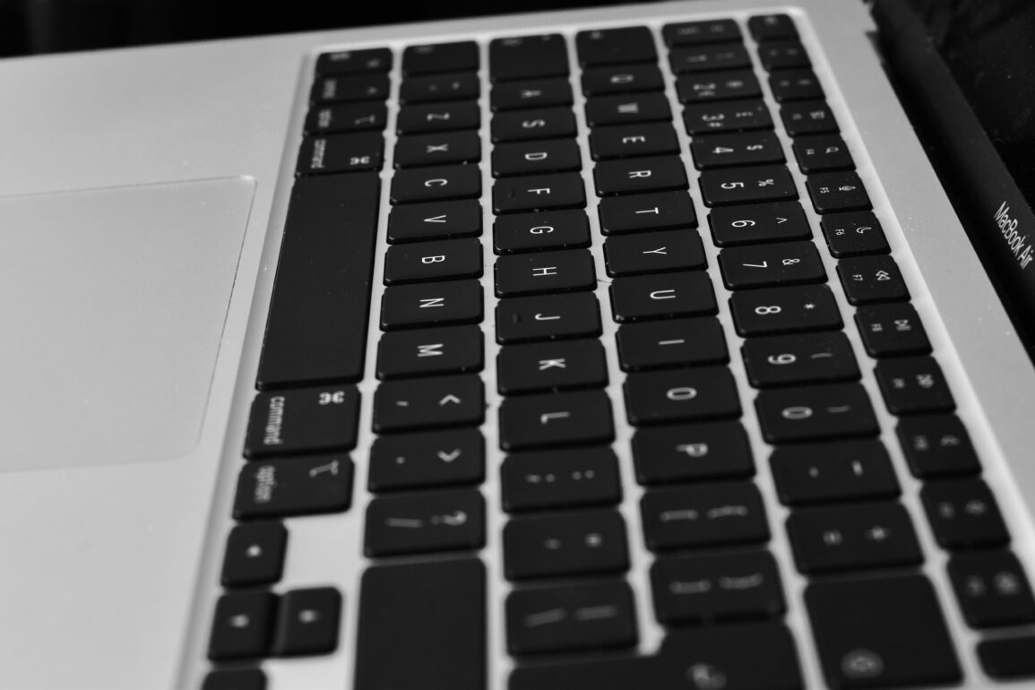 Votre PC fait des siennes ? Nos astuces pour le remettre d'aplomb en 2026