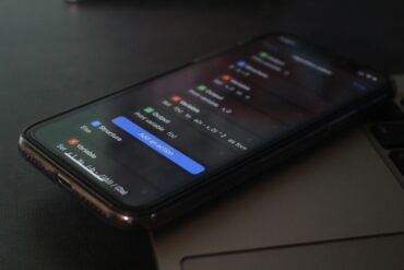 Votre Smartphone : Redonnez-lui Son Éclat d'Origine en Quelques Gestes Simples !