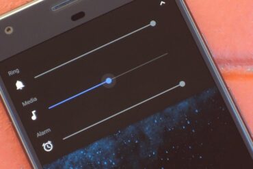 Mon volume de smartphone Android baisse tout seul : les causes et solutions